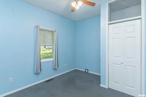 Bedroom - 705 S Spruce St, Delavan, IL 61734 photo 1 of 8