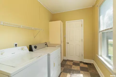 Other - 705 S Spruce St, Delavan, IL 61734 photo 6 of 7