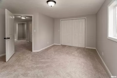 Bedroom - 1016 S 13th St, Herrin, IL 62948 photo 9 of 12