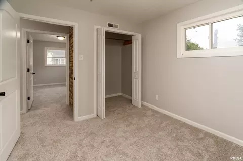 Bedroom - 1016 S 13th St, Herrin, IL 62948 photo 4 of 12