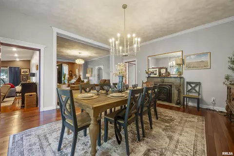 Dining - 603 W 3rd St, Delavan, IL 61734 photo 1 of 3