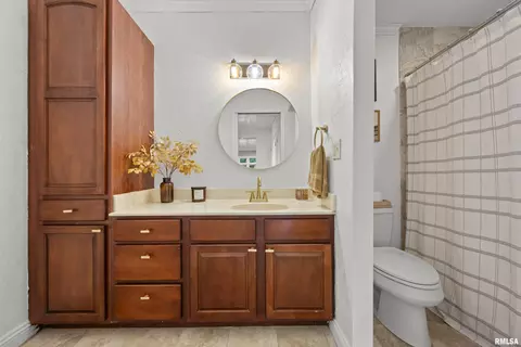 Bath - 603 W 3rd St, Delavan, IL 61734 photo 1 of 3