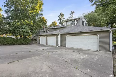 Exterior - 603 W 3rd St, Delavan, IL 61734 photo 2 of 23