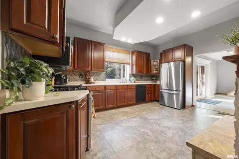 Kitchen - 603 W 3rd St, Delavan, IL 61734 photo 1 of 7