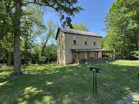 104 W Heacock St, Jonesboro, IL 62952