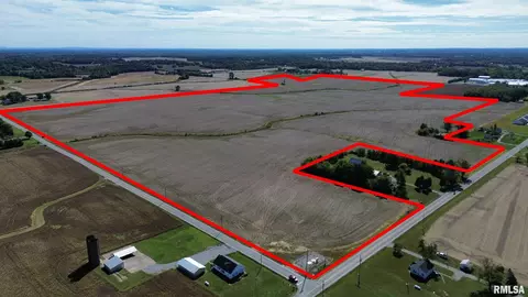 000 Golf Course Rd, Marion, IL 62951
