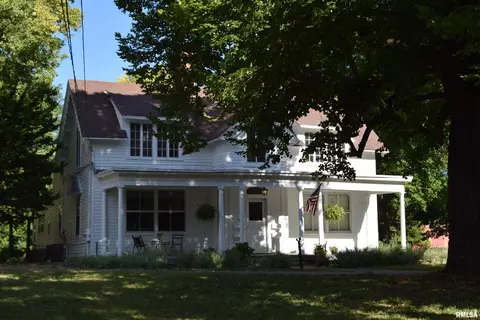 516 W High St, Peoria, IL 61606
