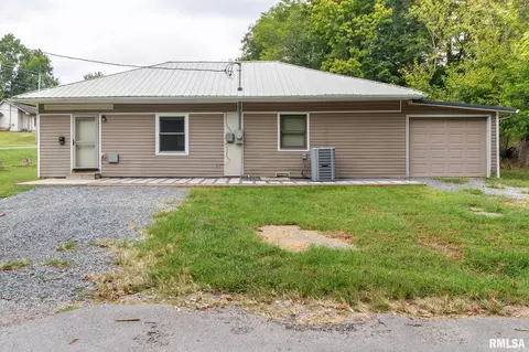 616 E Grand Ave, Carterville, IL 62918