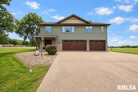 1115 Upper Spring Bay Rd, East Peoria, IL 61611