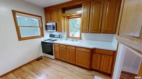 Kitchen - 102 N 2nd St, Dunlap, IL 61525 photo 4 of 5