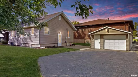 Other - 102 N 2nd St, Dunlap, IL 61525 photo 3 of 12