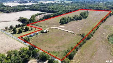 000 Streetcar Rd, Pittsburg, IL 62947