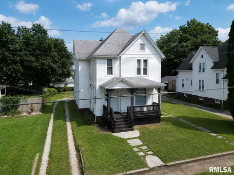 145 Duffield Ave, Galesburg, IL 61401