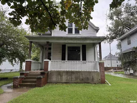 1714 W Ayres Ave, Peoria, IL 61606