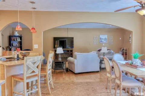 Other - 35 Douglas Dr, Herrin, IL 62948 photo 4 of 10