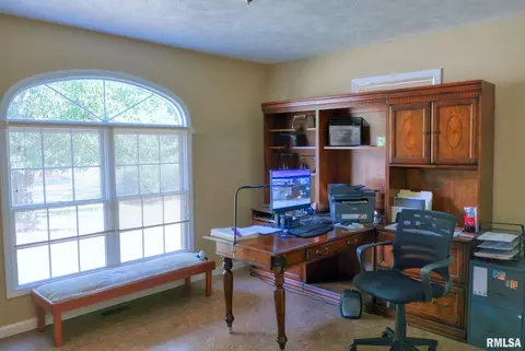 Other - 35 Douglas Dr, Herrin, IL 62948 photo 8 of 10