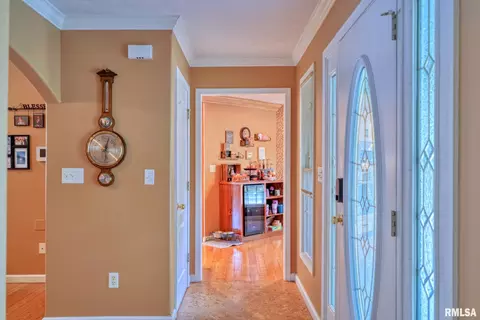 Entry Way - 35 Douglas Dr, Herrin, IL 62948 photo 1 of 1
