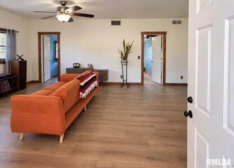 Other - 300 E Washington St, Magnolia, IL 61336 photo 2 of 7