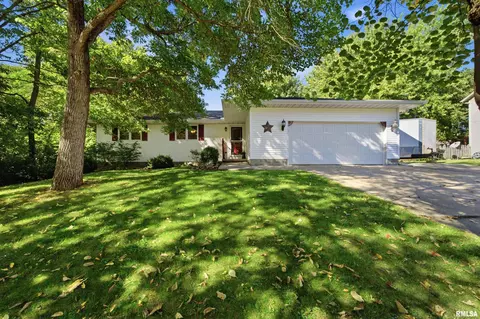 103 N Rustic Rd, East Peoria, IL 61611