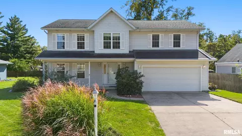 104 Arrowhead Ct, East Peoria, IL 61611