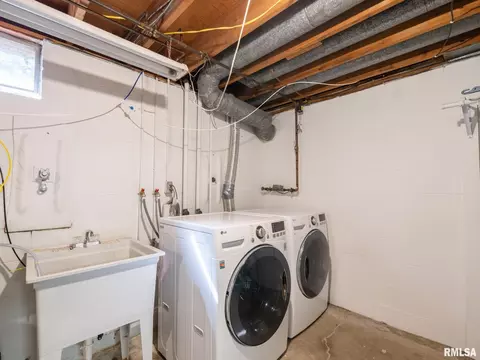 Other - 1208 W Woodside Dr, Dunlap, IL 61525 photo 9 of 15