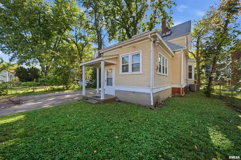 Exterior - 1407 W Barker Ave, Peoria, IL 61606 photo 2 of 3