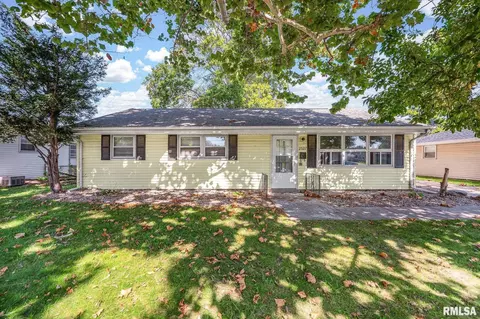 2527 W Westminister Ave, Peoria, IL 61604