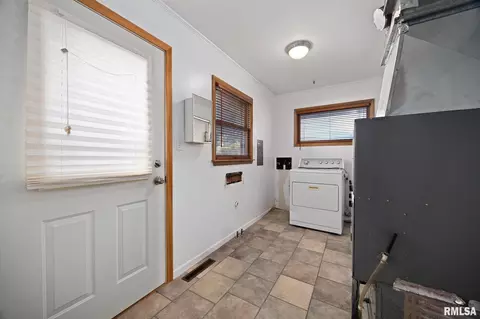 Other - 813 Elm St, Bloomington, IL 61701 photo 2 of 5