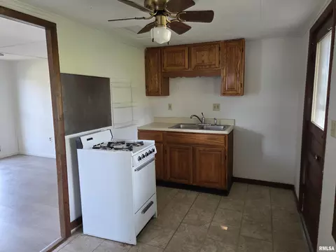 Other - 1025 E Oak St, Macomb, IL 61455 photo 2 of 3