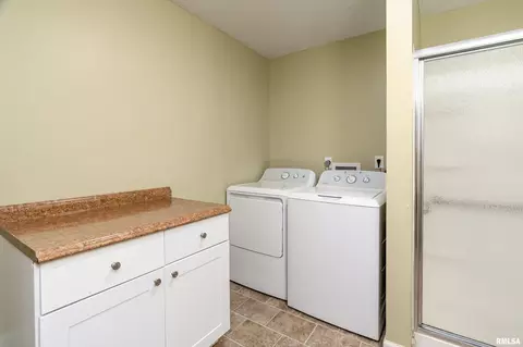 Other - 909 Lincoln St, Eldorado, IL 62930 photo 8 of 19
