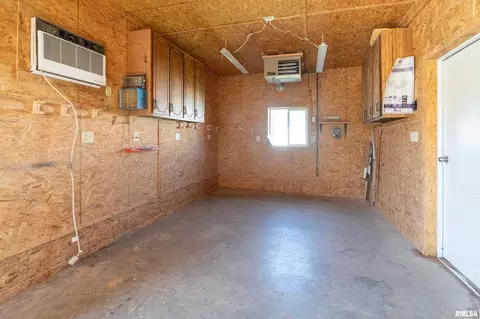 Other - 909 Lincoln St, Eldorado, IL 62930 photo 14 of 19