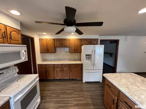 Kitchen - 315 E Grant St, Macomb, IL 61455 photo 3 of 3