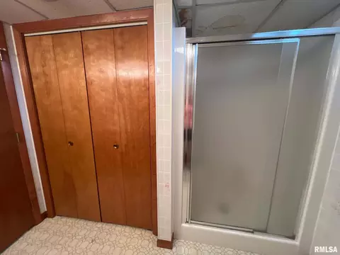 Other - 315 E Grant St, Macomb, IL 61455 photo 9 of 10