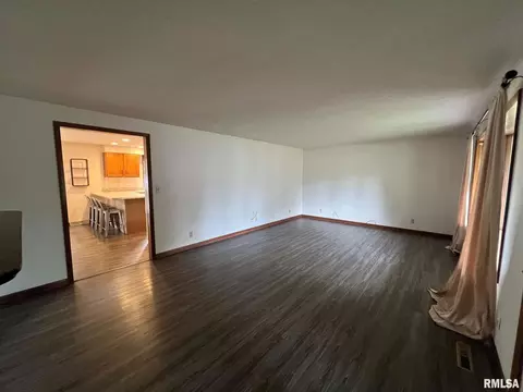 Living - 315 E Grant St, Macomb, IL 61455 photo 3 of 3
