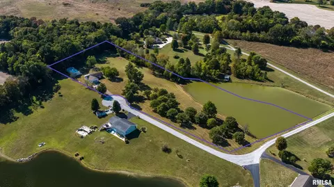 View/Area - 290 Cunningham Ln, Anna, IL 62906 photo 2 of 7