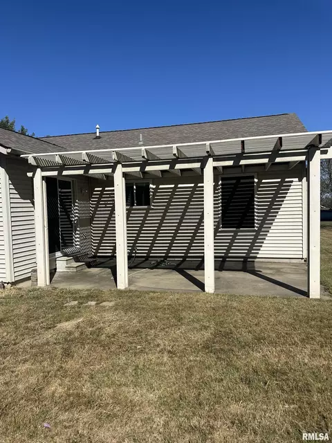 Exterior - 290 Cunningham Ln, Anna, IL 62906 photo 1 of 3