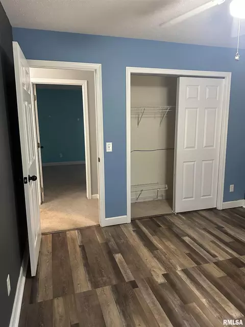 Bedroom - 290 Cunningham Ln, Anna, IL 62906 photo 2 of 4