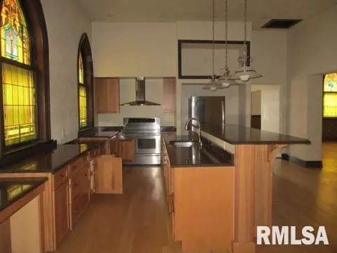 Kitchen - 413 Logan St, Emden, IL 62635 photo 3 of 5