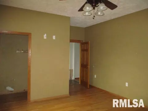 Bedroom - 413 Logan St, Emden, IL 62635 photo 1 of 1