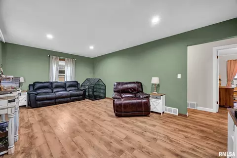 Other - 112 Jay Ave, Morton, IL 61550 photo 1 of 7