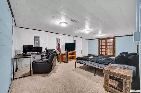 Bedroom - 112 Jay Ave, Morton, IL 61550 photo 3 of 7