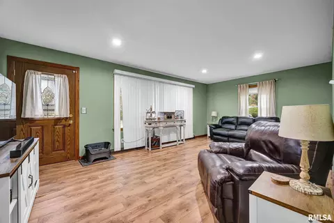 Other - 112 Jay Ave, Morton, IL 61550 photo 4 of 7