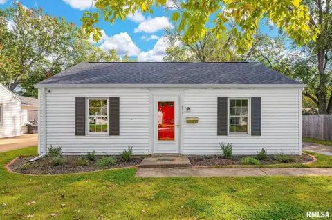 3010 N Mission Rd, Peoria, IL 61604