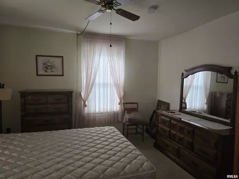 Bedroom - 424 S Main St, Canton, IL 61520 photo 1 of 12