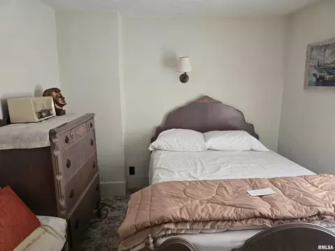 Bedroom - 424 S Main St, Canton, IL 61520 photo 12 of 12