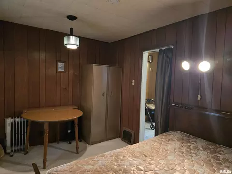 Bedroom - 424 S Main St, Canton, IL 61520 photo 6 of 12