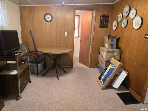 Other - 424 S Main St, Canton, IL 61520 photo 4 of 10
