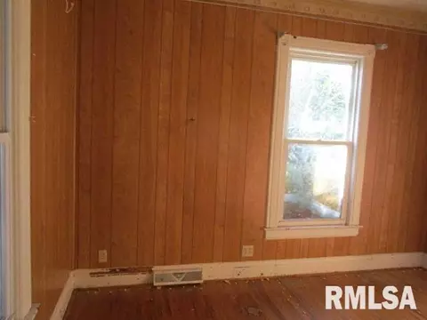 Other - 49 W Ash St, Canton, IL 61520 photo 2 of 4