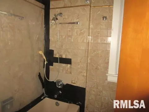 Bath - 49 W Ash St, Canton, IL 61520 photo 1 of 1