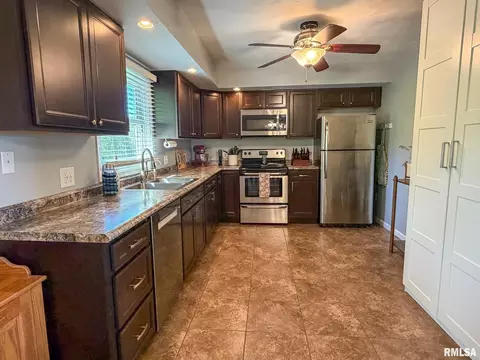 Kitchen - 2106 S Main St, Eureka, IL 61530 photo 1 of 4